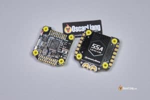 SpeedyBee F405 V4 飞控 + ESC 堆叠